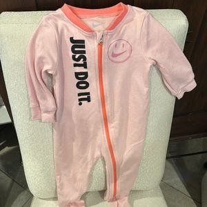 Pink Baby NIKE zip up footsie 9 Months